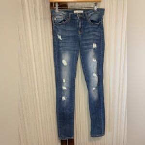 KanCan Los Angeles ESTILO KC8010 Slim Skinny Distressed Destroyed Buckle Jean 27